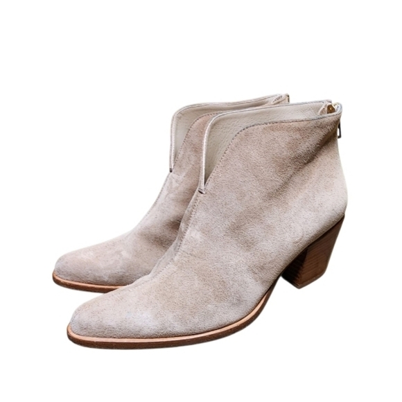 Vince Light Straw Suede Leather Havana Bootie Size 7 - Picture 1 of 7